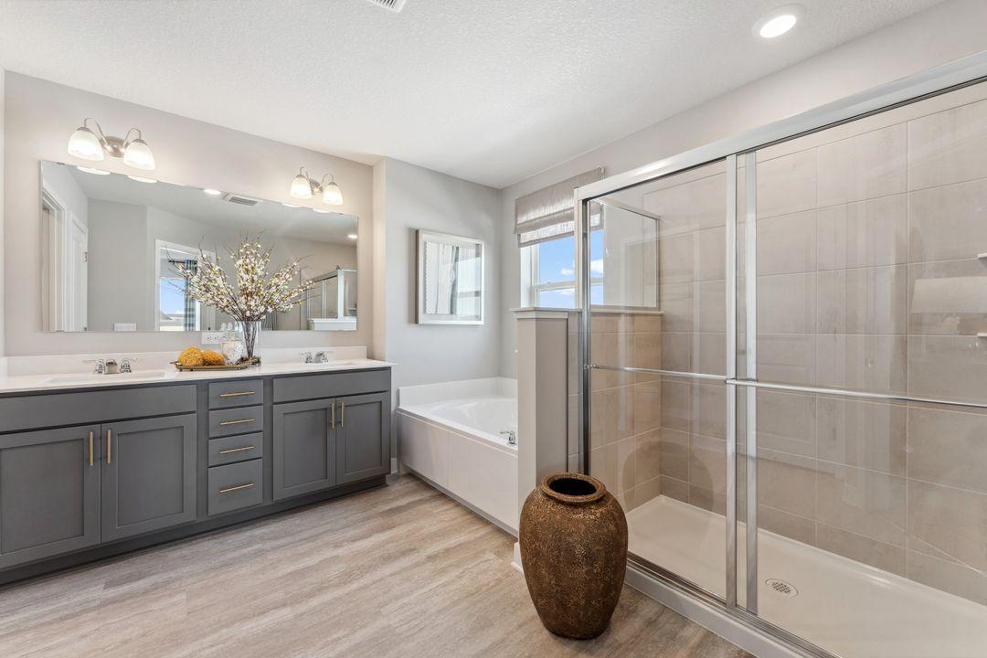13277 Applewood Trail, Rosemount, Minnesota image 21