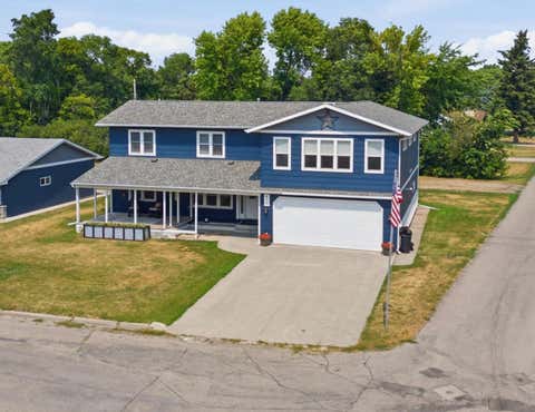 Homes For Sale - 811 1st Avenue<br/> Norman County, Ada, MN 56510