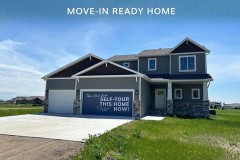 Homes For Sale - 302 Neuman Boulevard<br/> Colfax, ND 58018