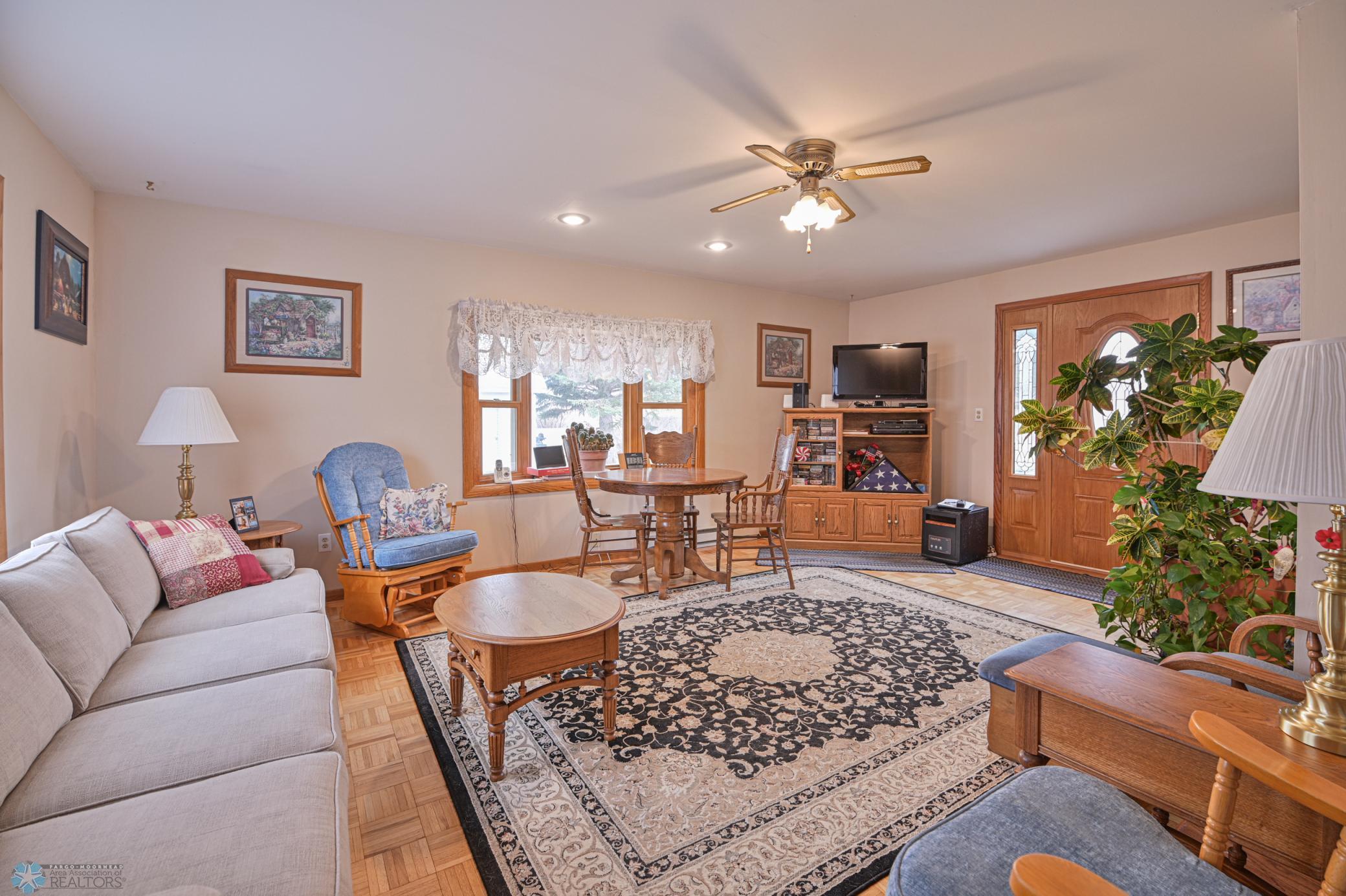417 1st Street, Mayville, North Dakota image 4