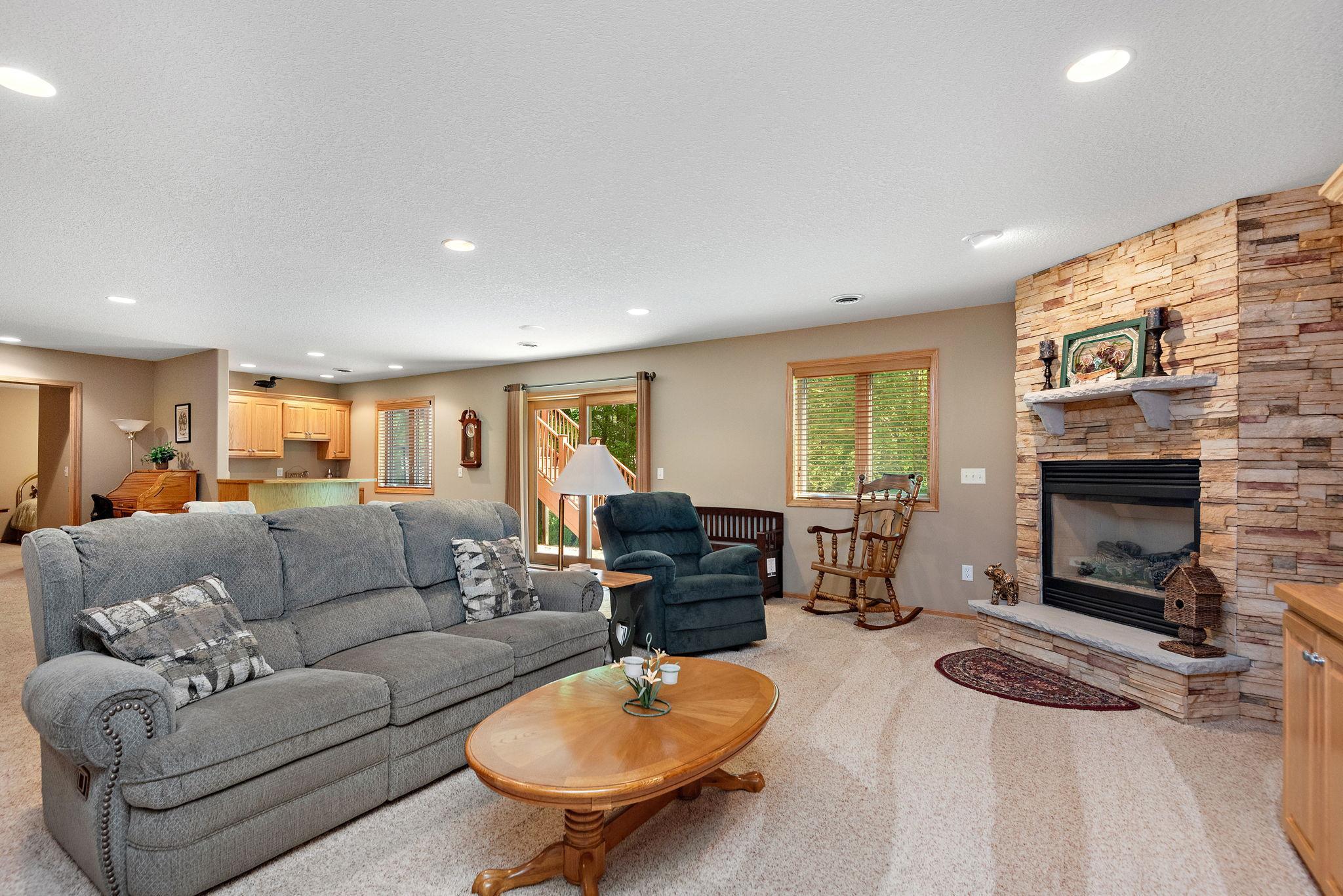 19323 Rawlins Street, Elk River, Minnesota image 22