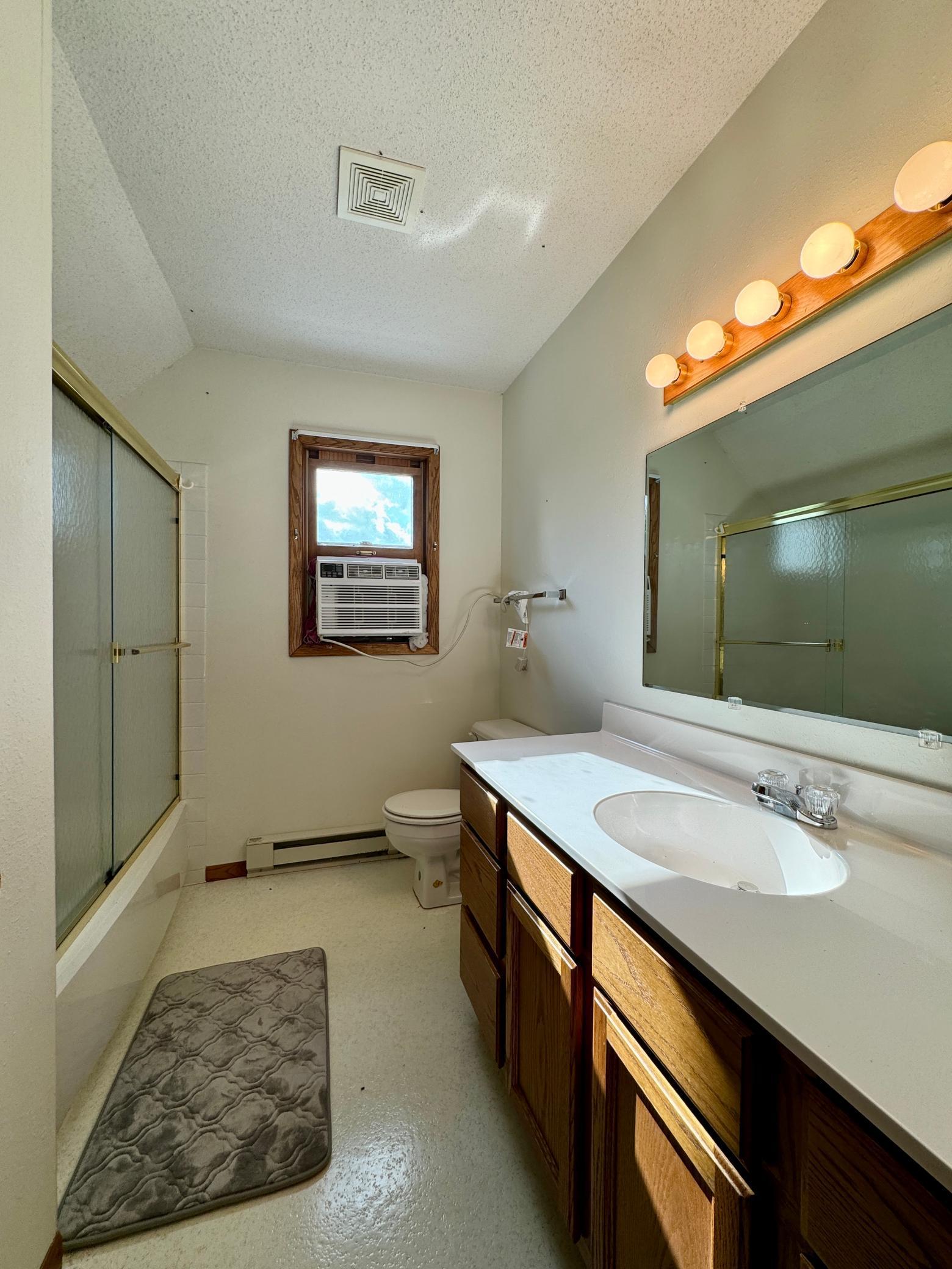231 Oak Road, Warroad, Minnesota image 33