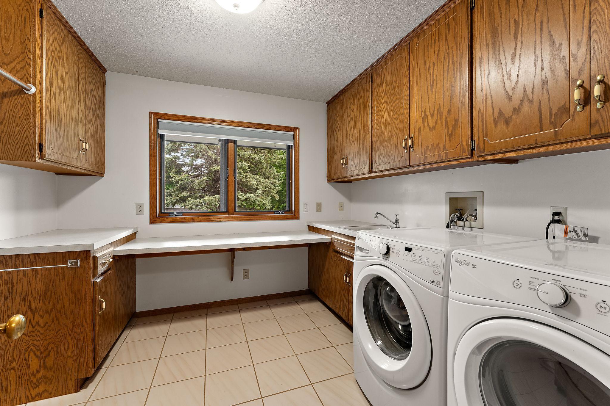 2501 W 112th Street, Minneapolis, Minnesota image 19
