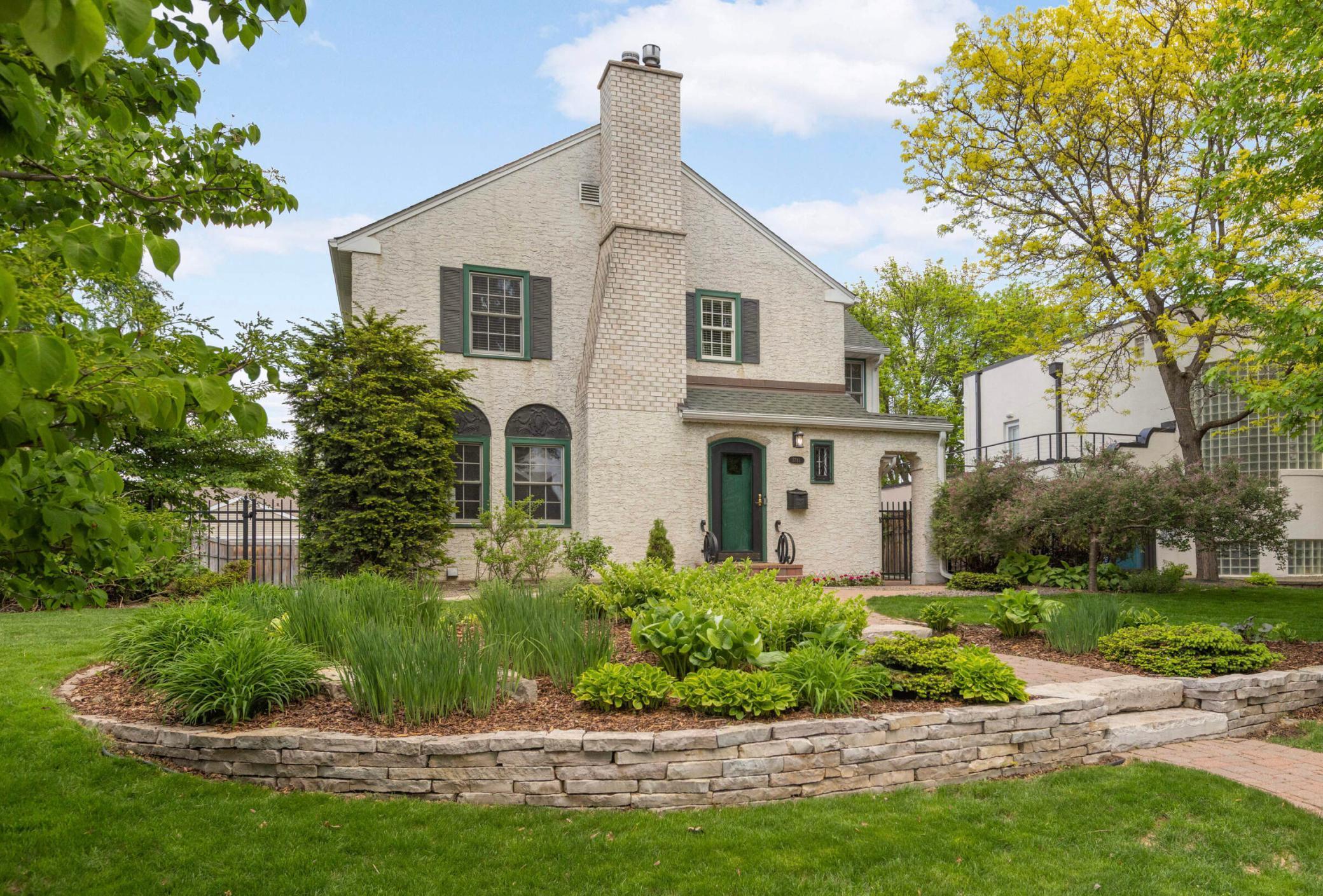 1781 Hillcrest Avenue, Saint Paul, Minnesota image 3