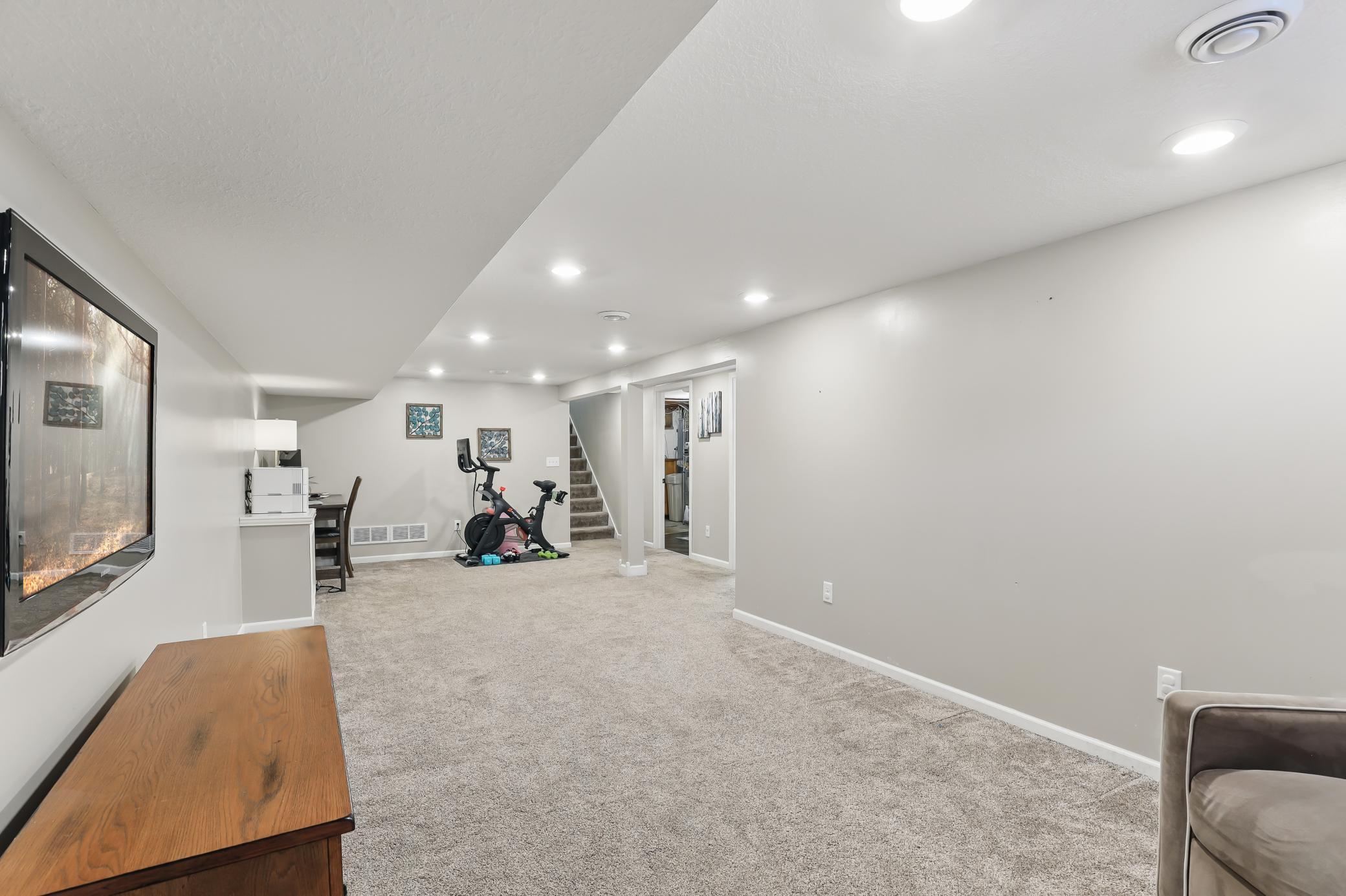 145 37th Street, Hastings, Minnesota image 24