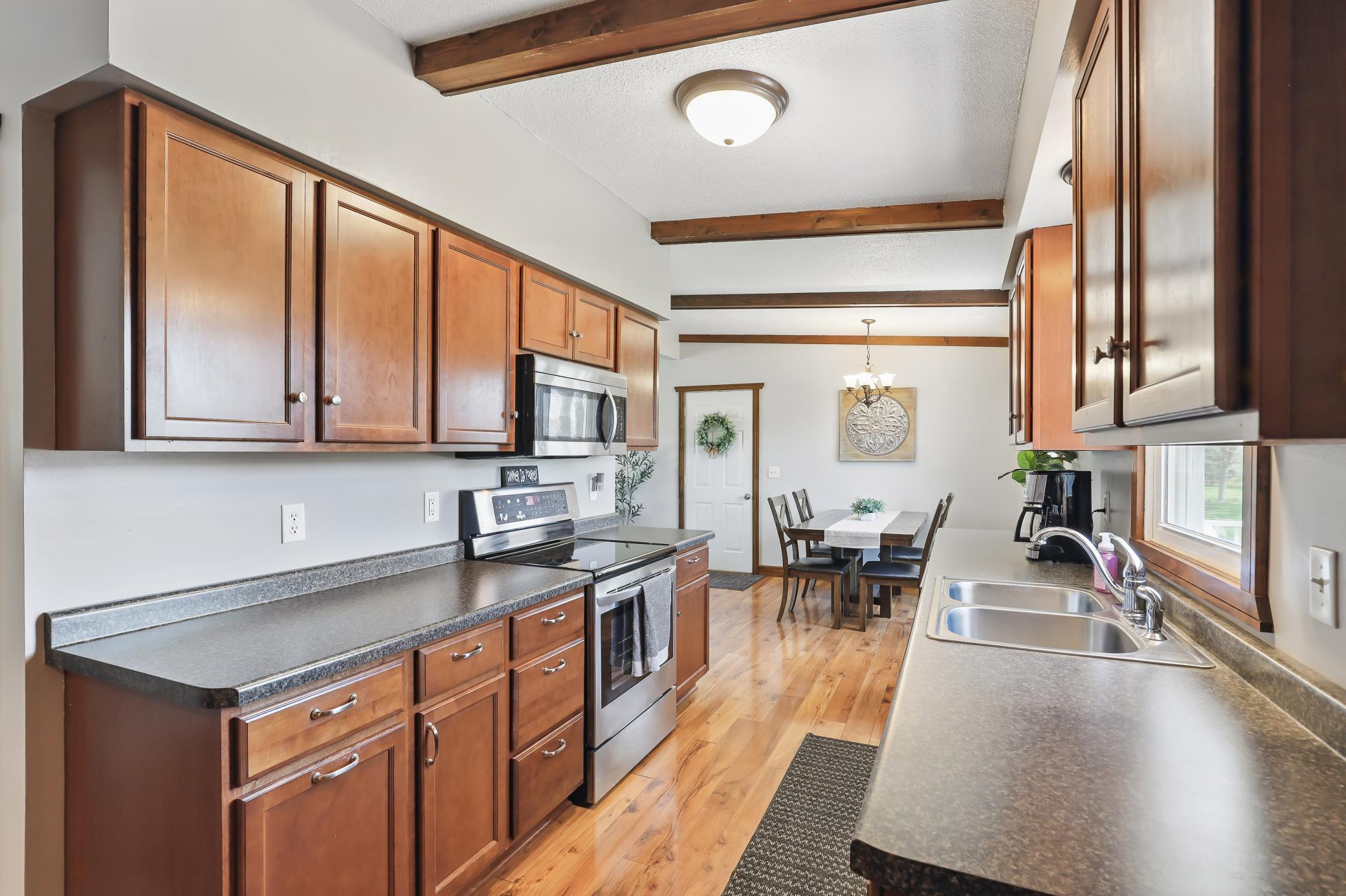 145 37th Street, Hastings, Minnesota image 12