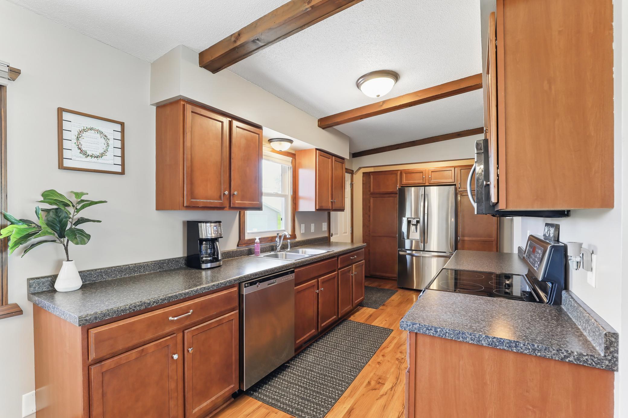 145 37th Street, Hastings, Minnesota image 10