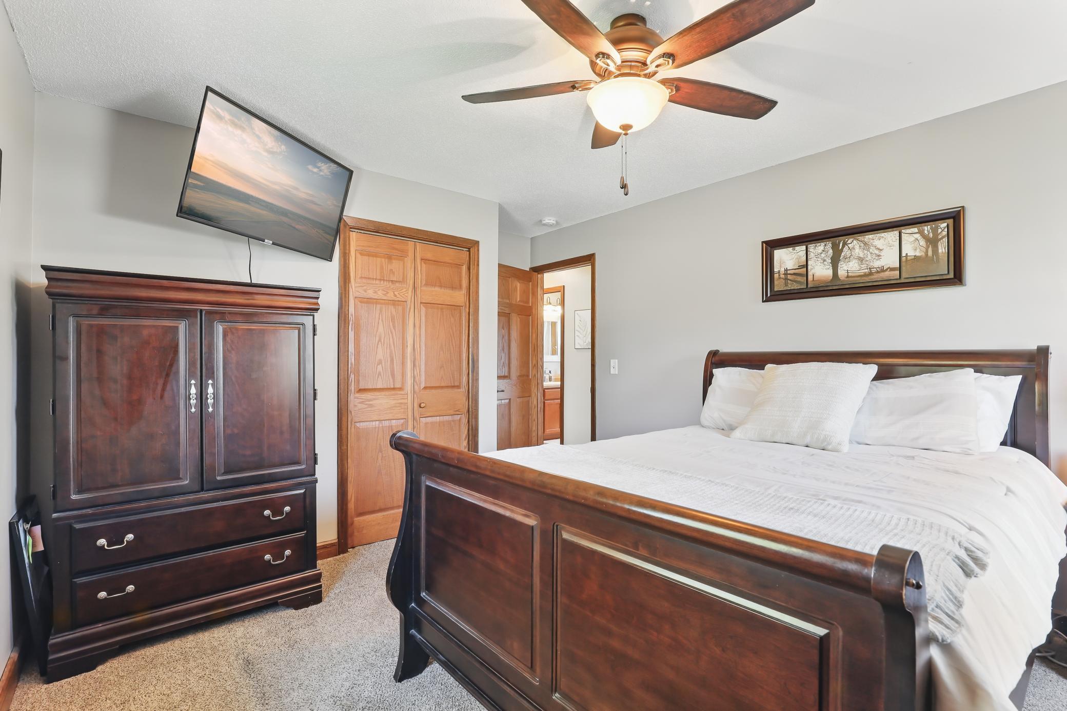 145 37th Street, Hastings, Minnesota image 16