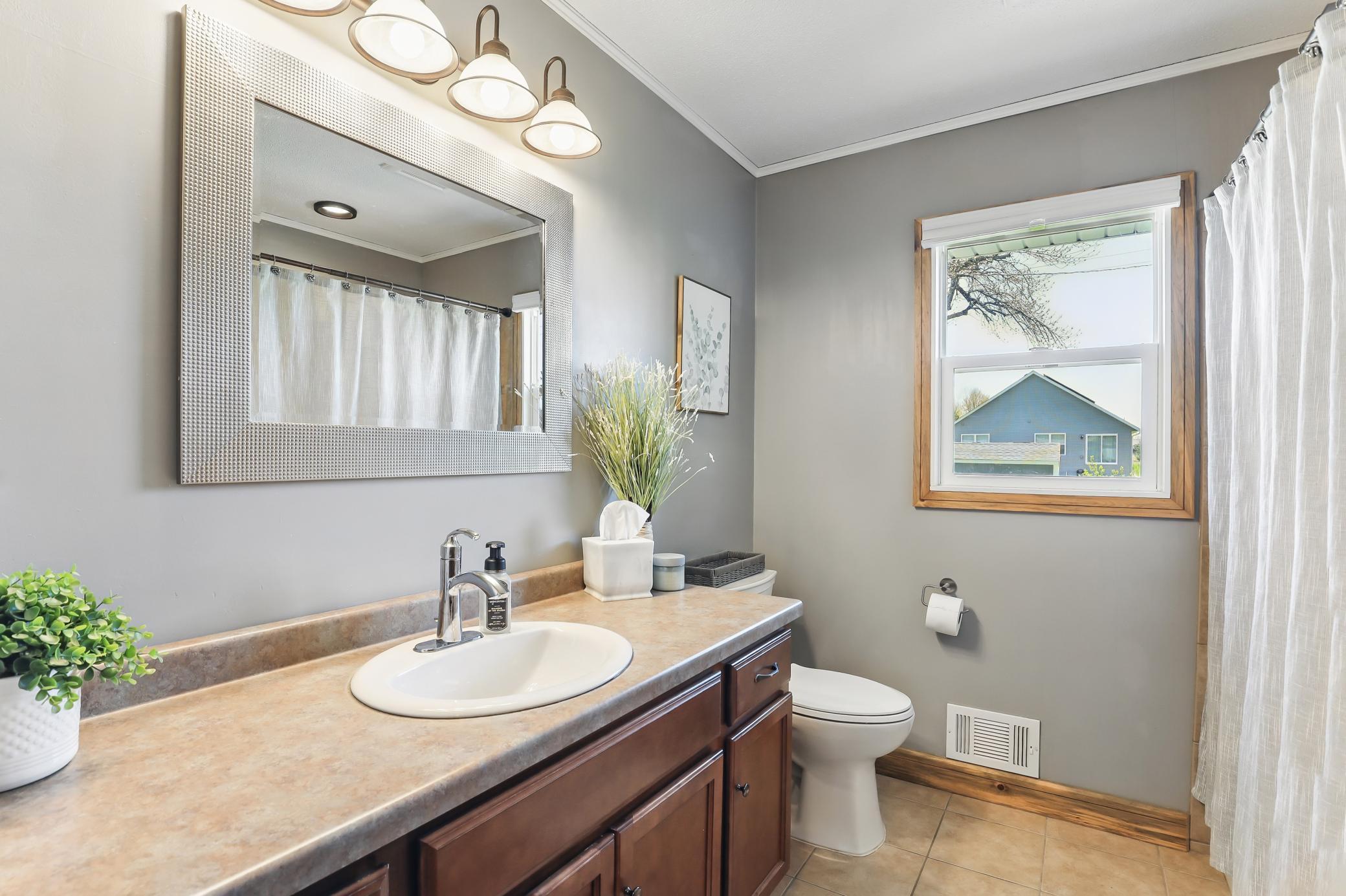 145 37th Street, Hastings, Minnesota image 21