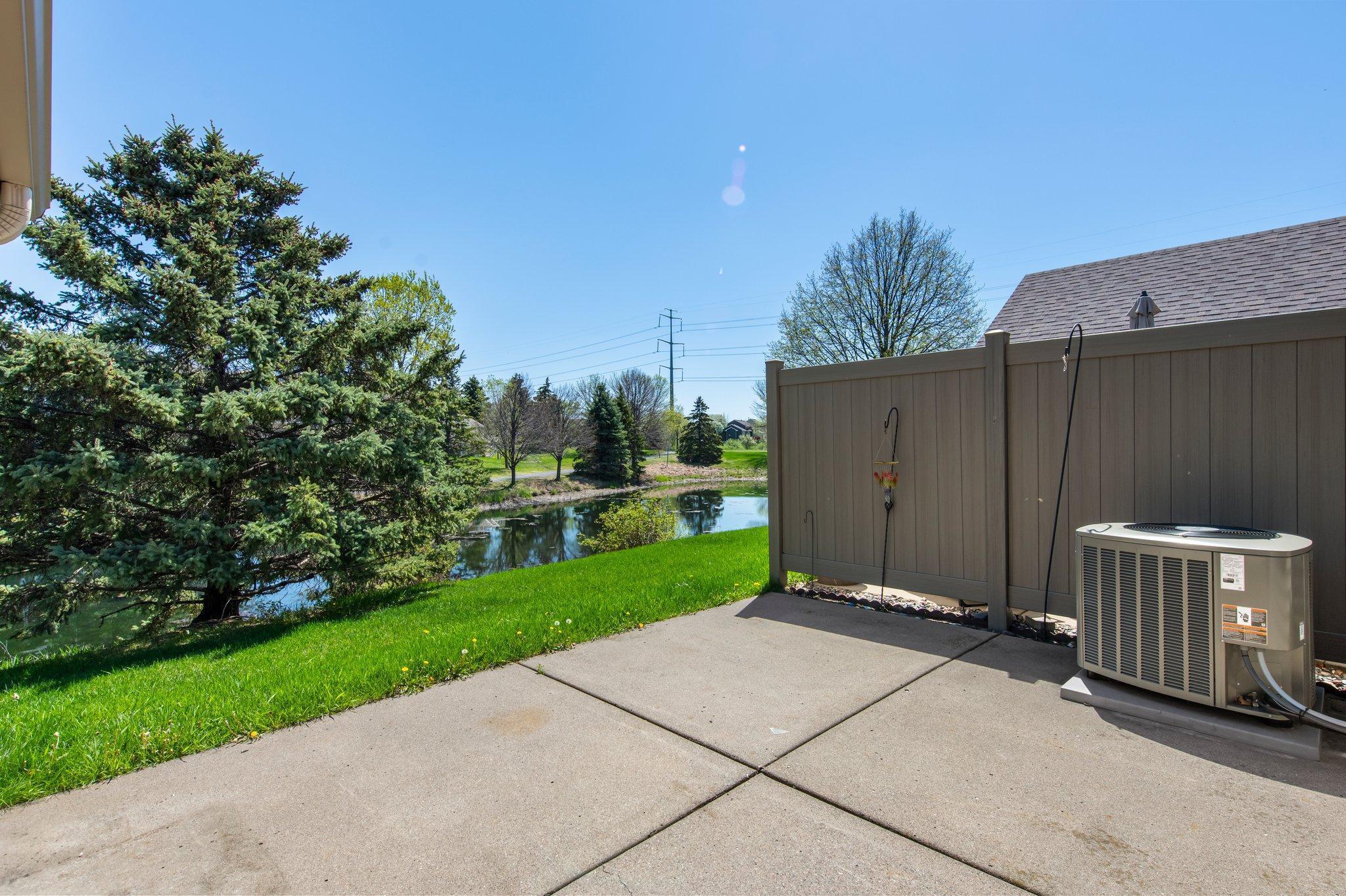 3725 Impatiens Lane, Brooklyn Park, Minnesota image 33