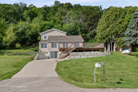 Homes For Sale - 27317 Fern Glen Road<br/> Winona County, Dakota, MN 55925