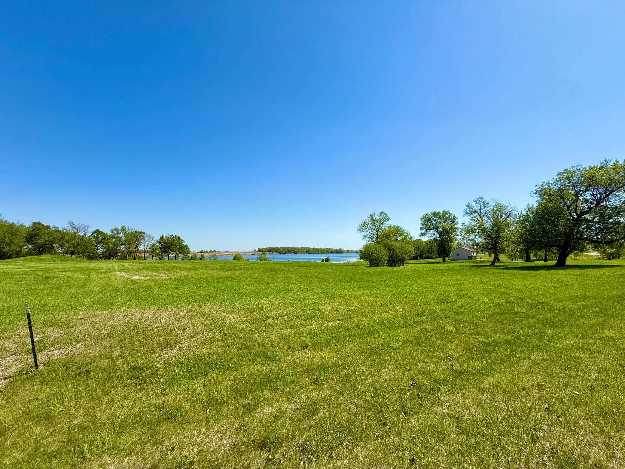 1xxxx Southshores Cir, Lake Park, Minnesota image 8