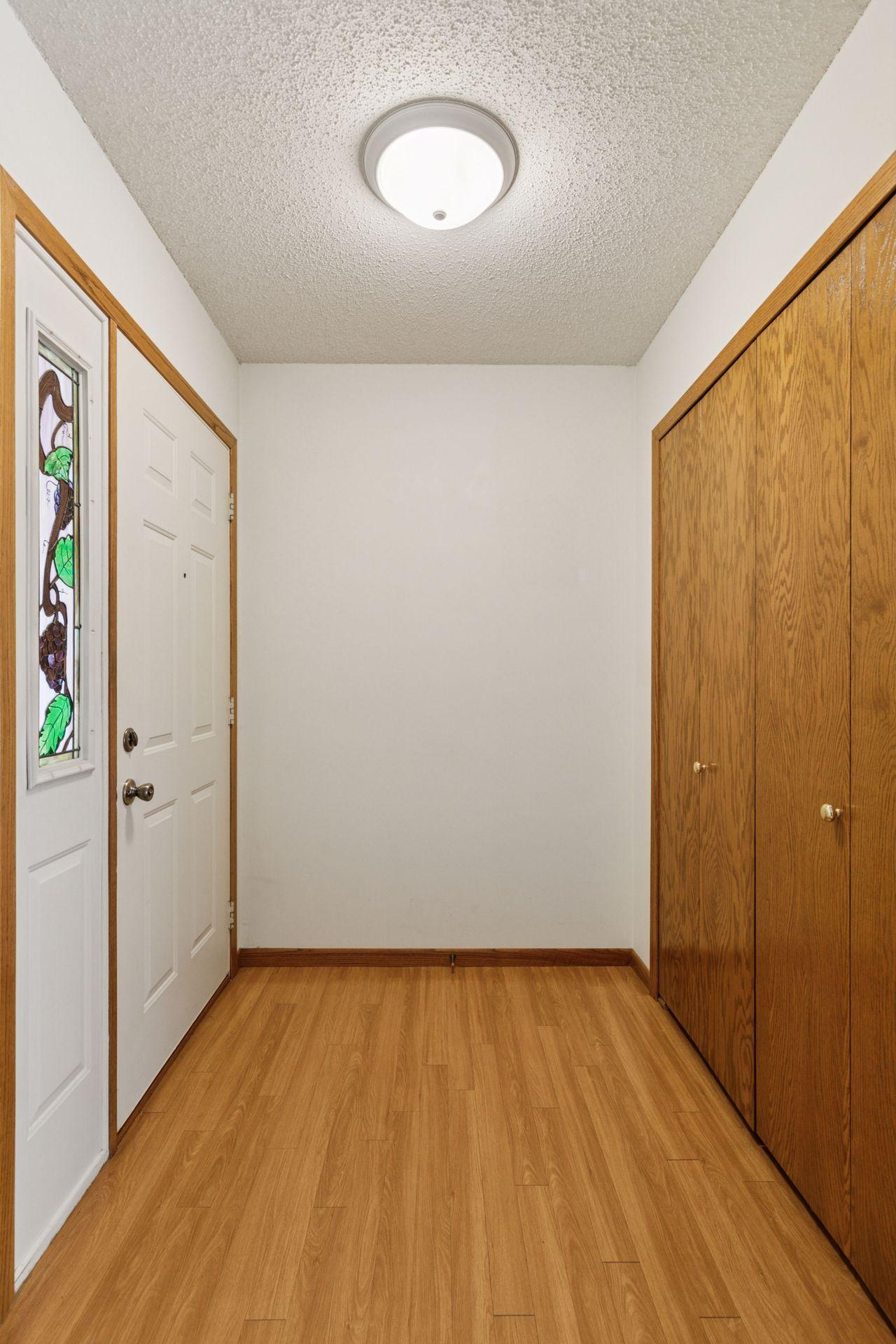 672 Hi Park Avenue, Red Wing, Minnesota image 21
