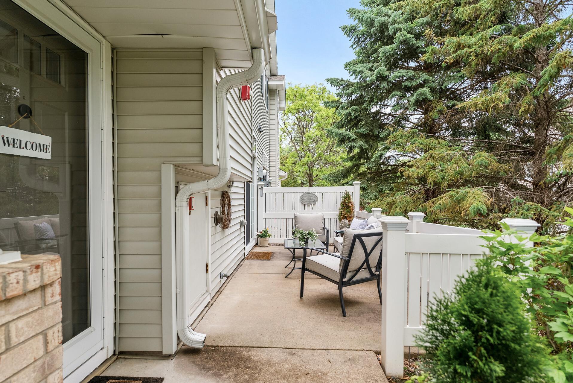 14334 Wilson Drive, Eden Prairie, Minnesota image 32
