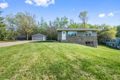 Homes For Sale - 537 Birchwood Road<br/> Alexandria, MN 56308