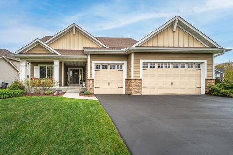 Homes For Sale - 16604 Markley Lake Drive<br/> Prior Lake, MN 55372