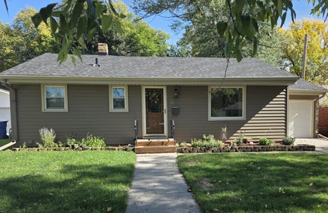 Homes For Sale - 1018 21st Street<br/> Fargo, ND 58103