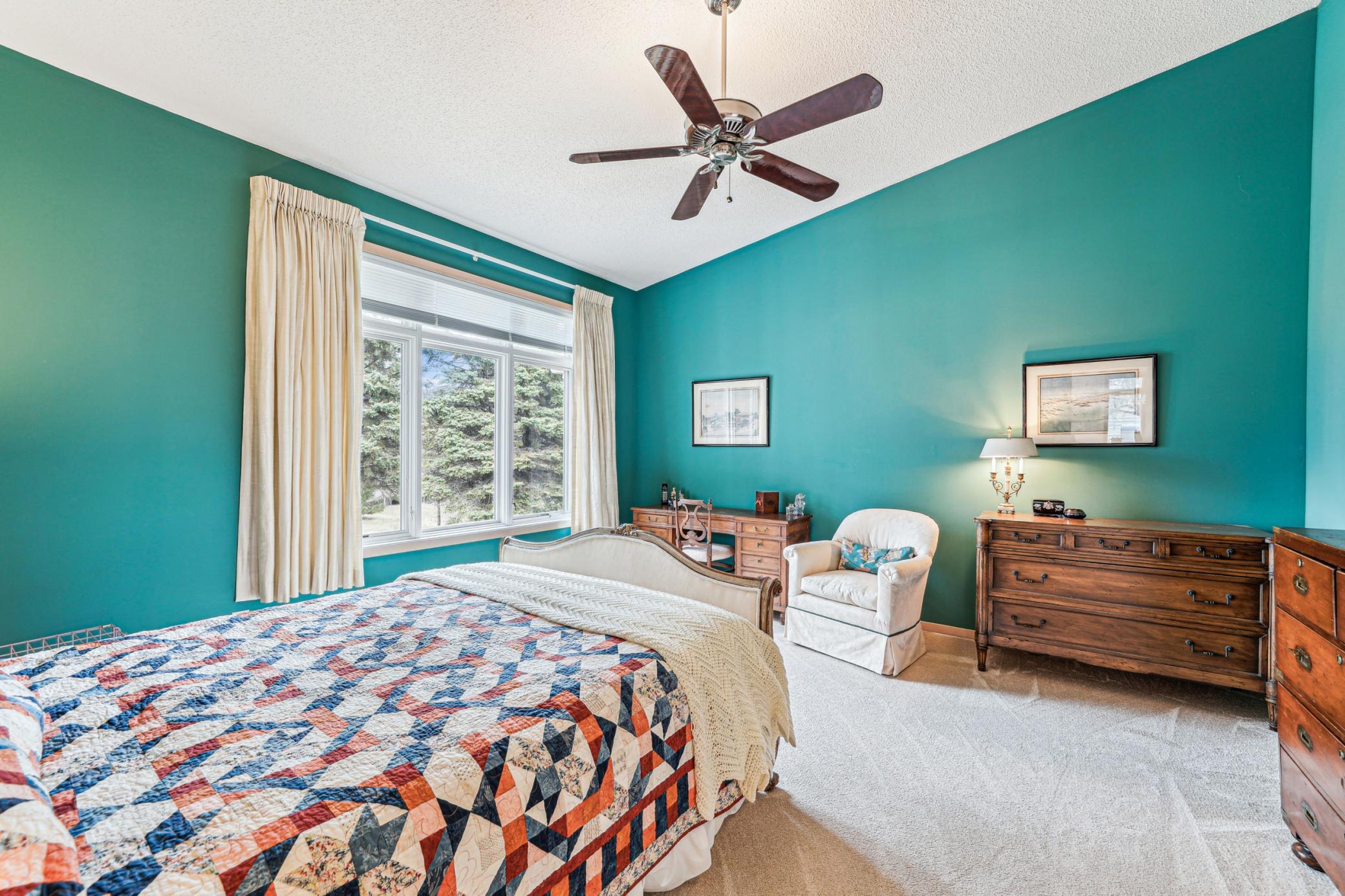 8924 Hilloway Road, Eden Prairie, Minnesota image 12