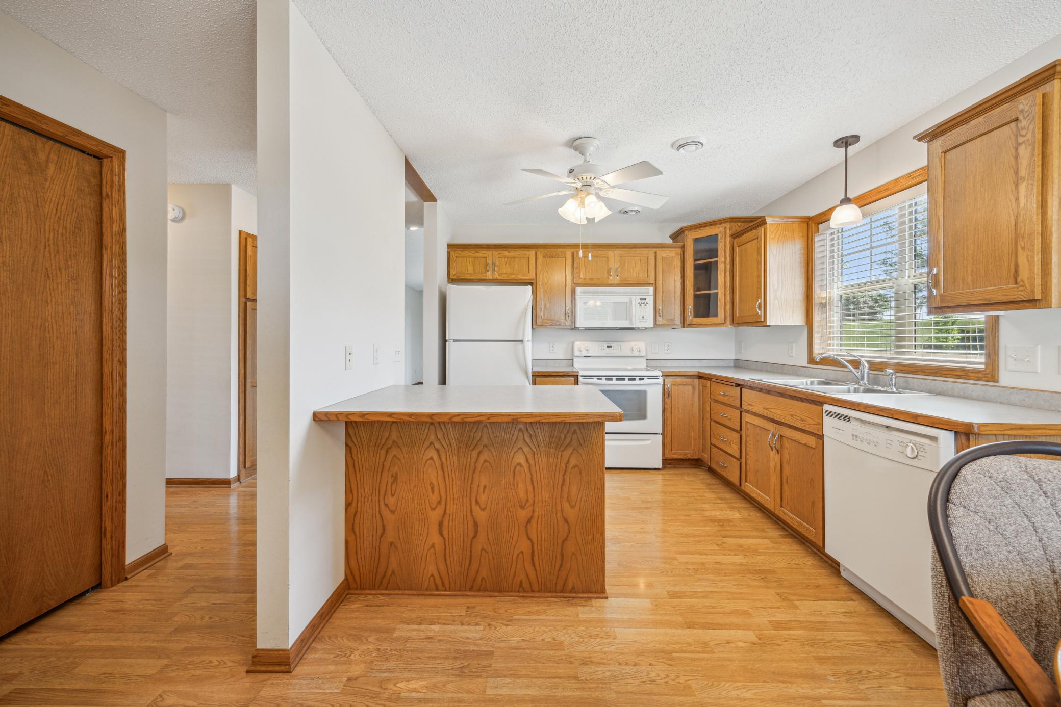 1232 Willow Pond Drive, Waite Park, Minnesota image 6