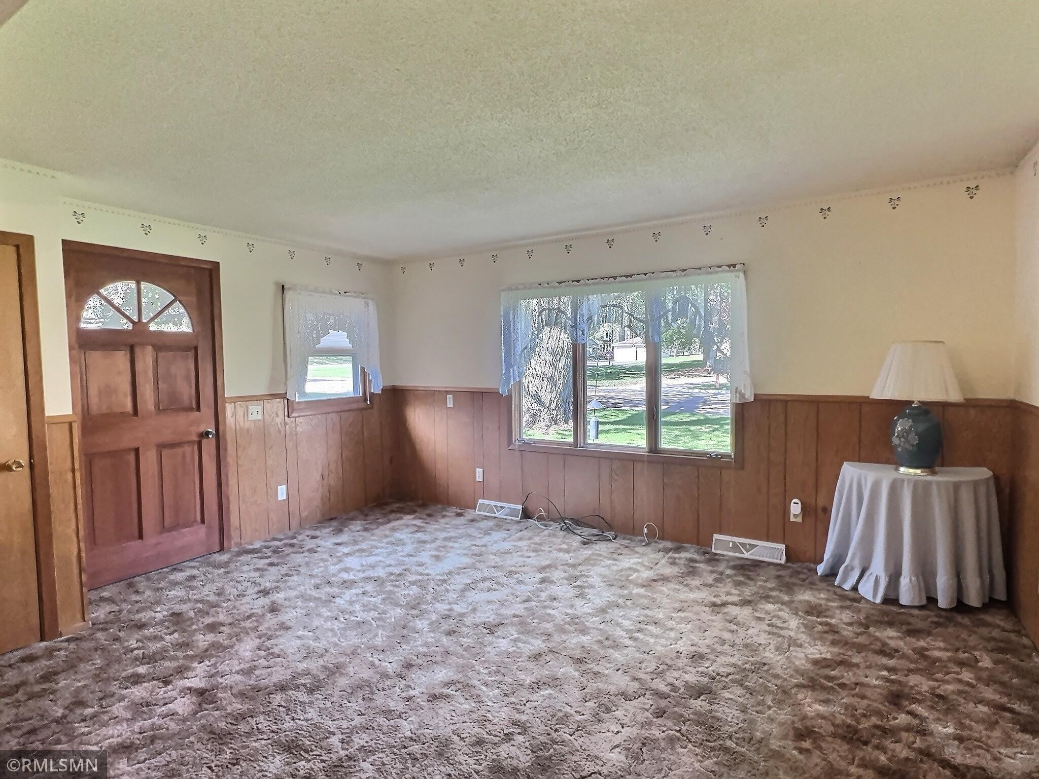 425 Cherry Avenue, Annandale, Minnesota image 12