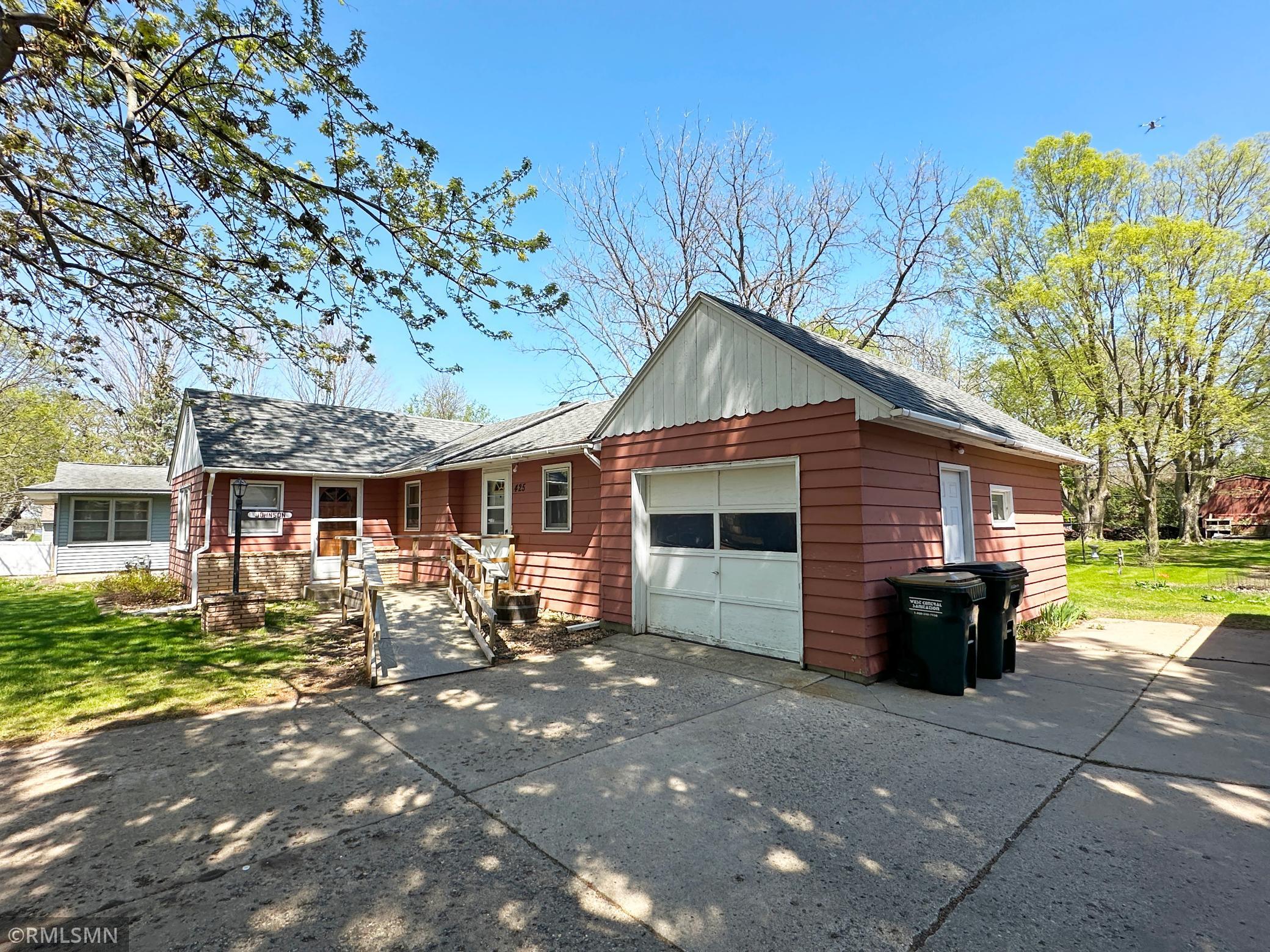 425 Cherry Avenue, Annandale, Minnesota image 4