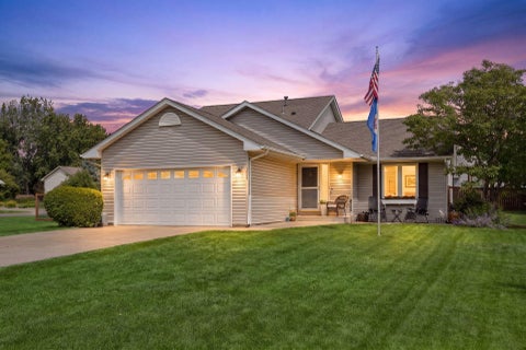 Homes For Sale - 1049 Bonnieview Drive<br/> Woodbury, MN 55129