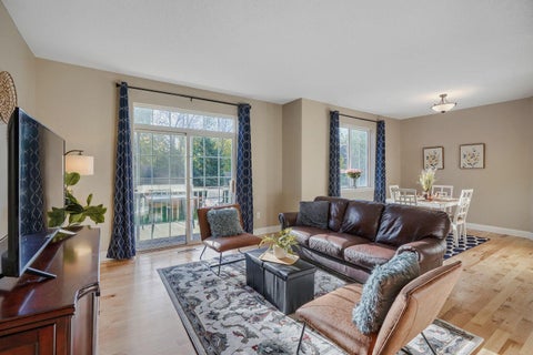 Townhouse For Sale - 1878 Christensen Avenue<br/> Dakota County, Saint Paul, MN 55118