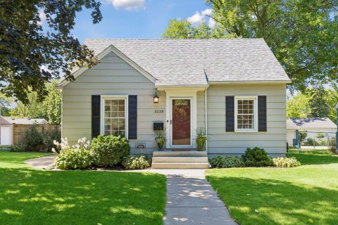 Homes For Sale - 3228 Hampshire Avenue<br/> Minneapolis, MN 55426