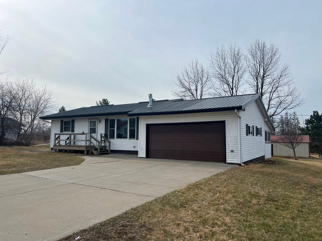 18 9th Avenue, Deer River, Minnesota image 1