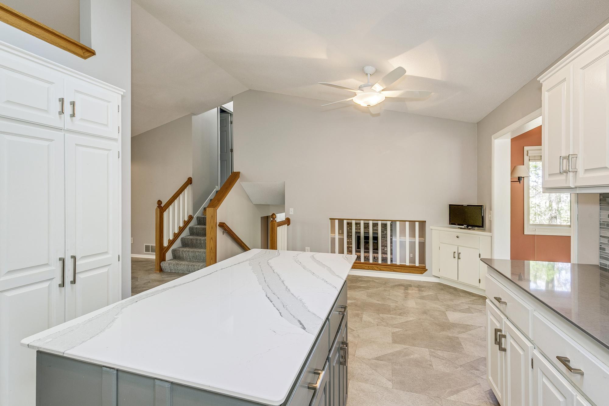 161 White Pine Road, Circle Pines, Minnesota image 11