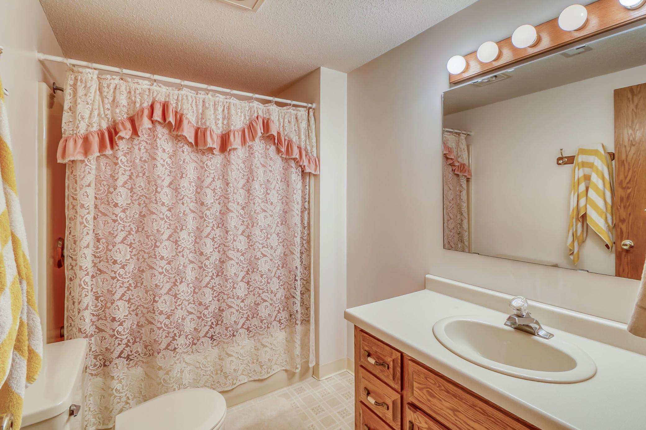 1017 Oak Grove Avenue, Detroit Lakes, Minnesota image 38