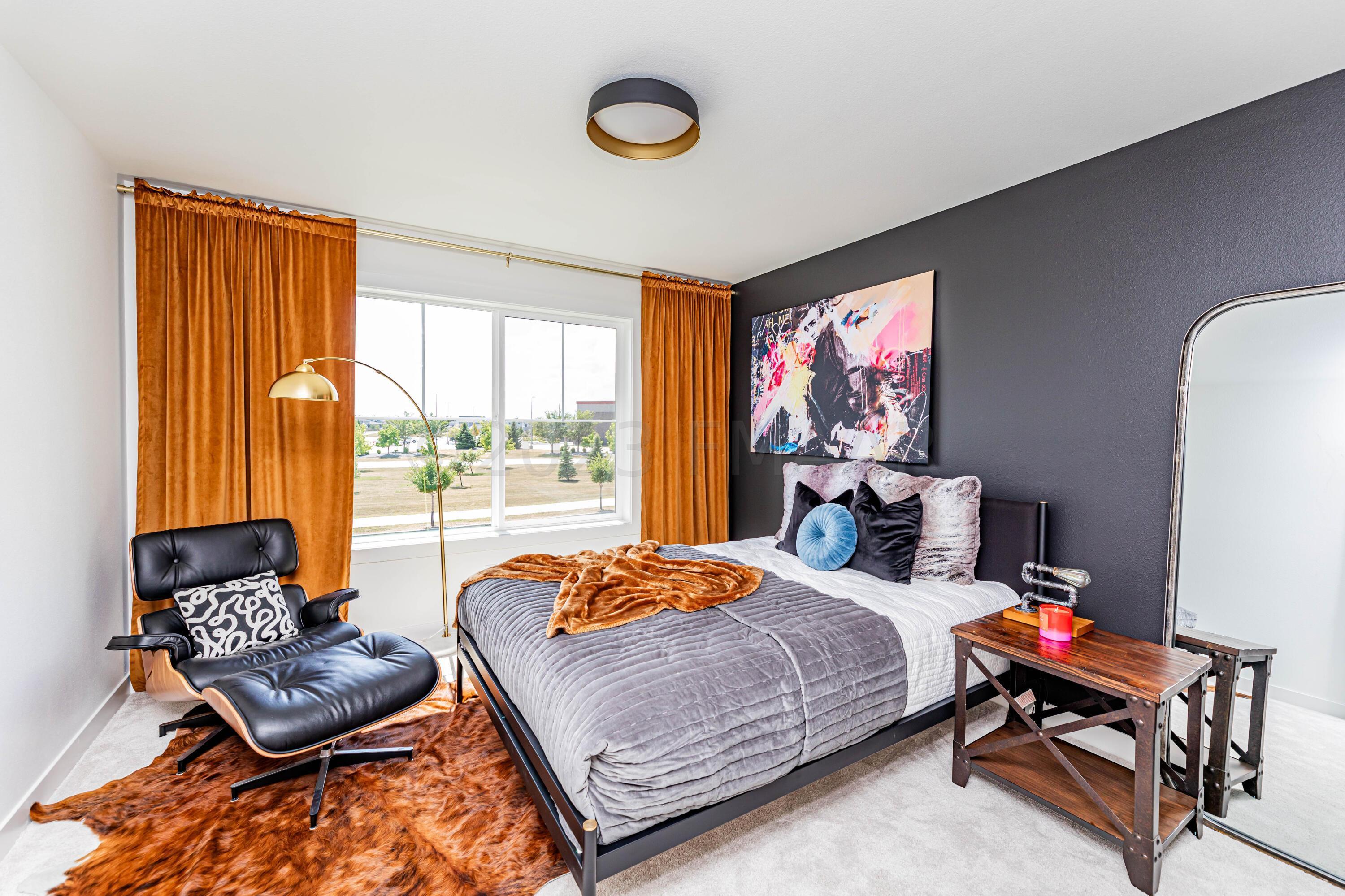 West Fargo, North Dakota 58078, United States, 5 Bedrooms Bedrooms, ,3 BathroomsBathrooms,Residential,Pending,60062