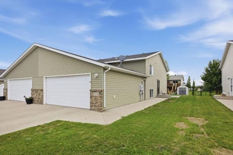 Homes For Sale - 5270 49th Avenue<br/> Cass County, Fargo, ND 58104