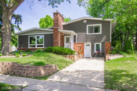 Homes For Sale - 1440 Mcafee Street<br/> Ramsey County, Saint Paul, MN 55106