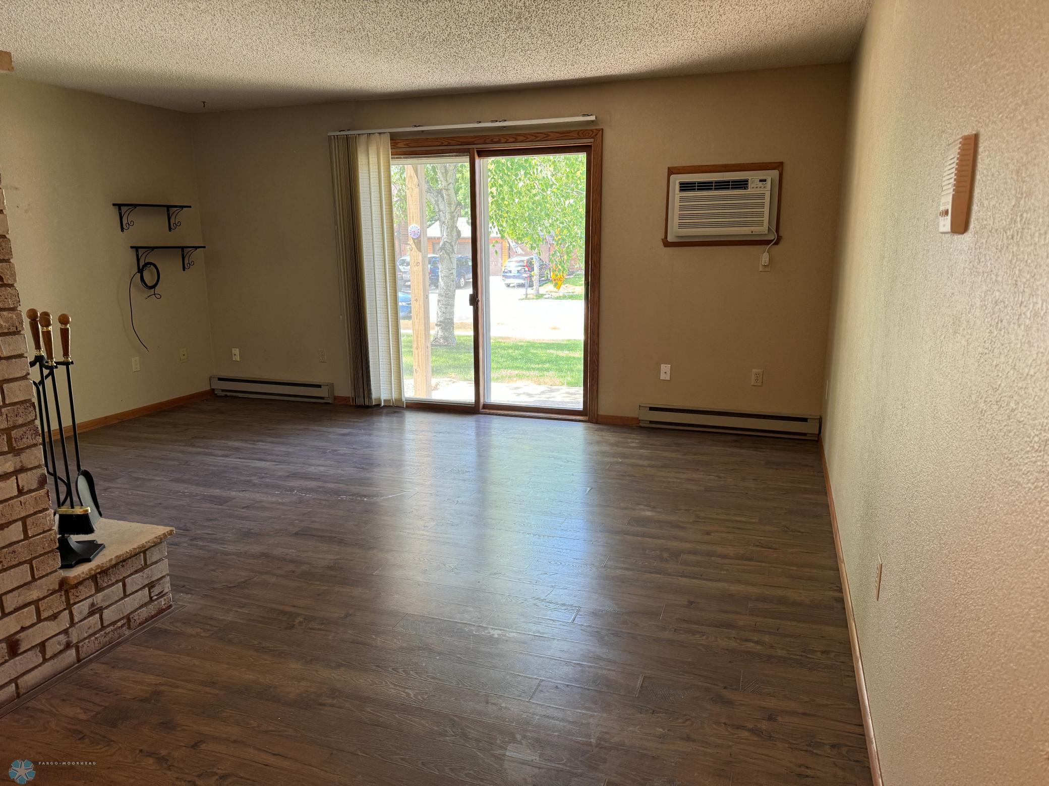 Fargo, North Dakota 58103, United States, 2 Bedrooms Bedrooms, ,1 BathroomBathrooms,Residential,Active,55106