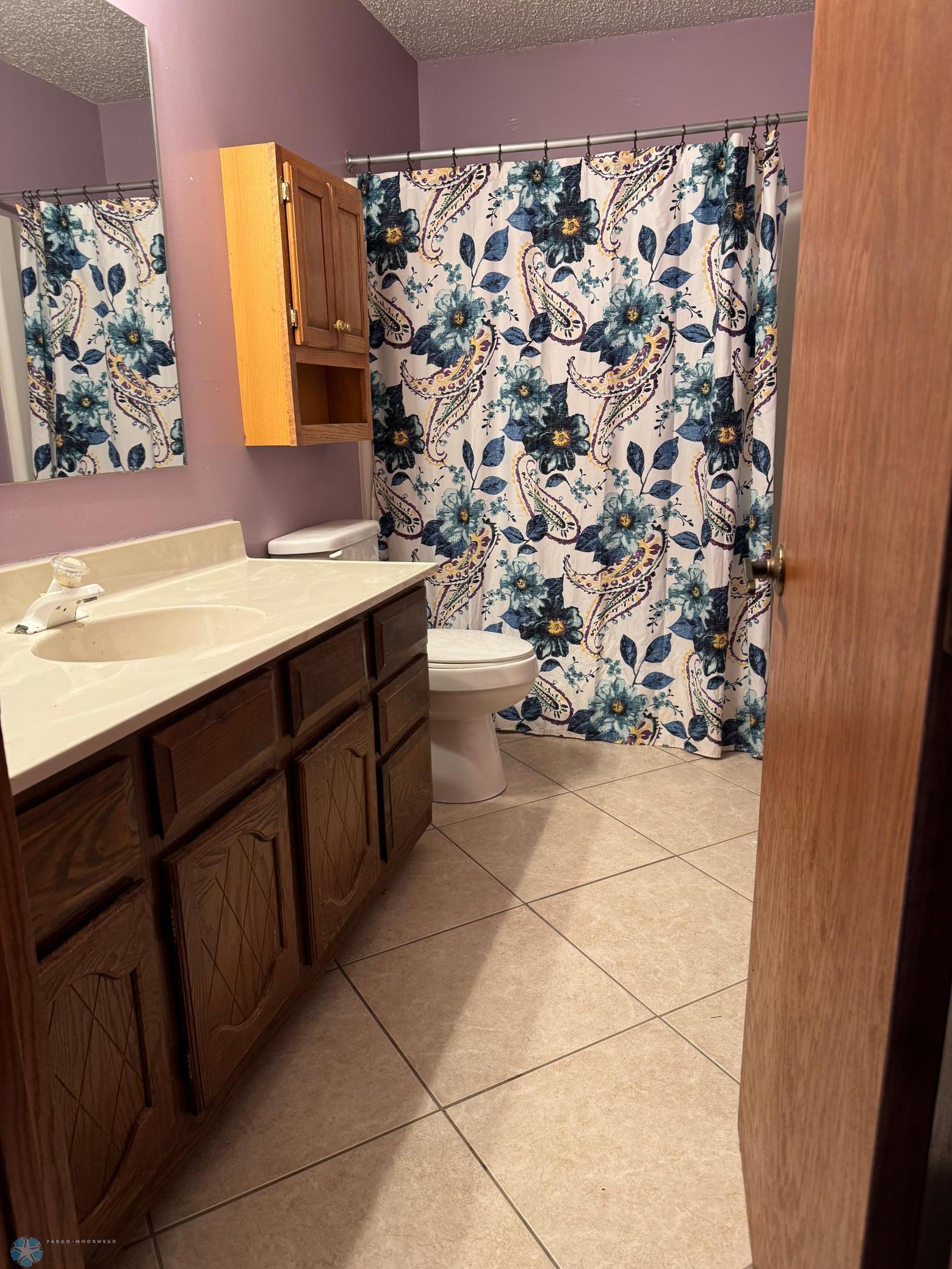 Fargo, North Dakota 58103, United States, 2 Bedrooms Bedrooms, ,1 BathroomBathrooms,Residential,Active,55106