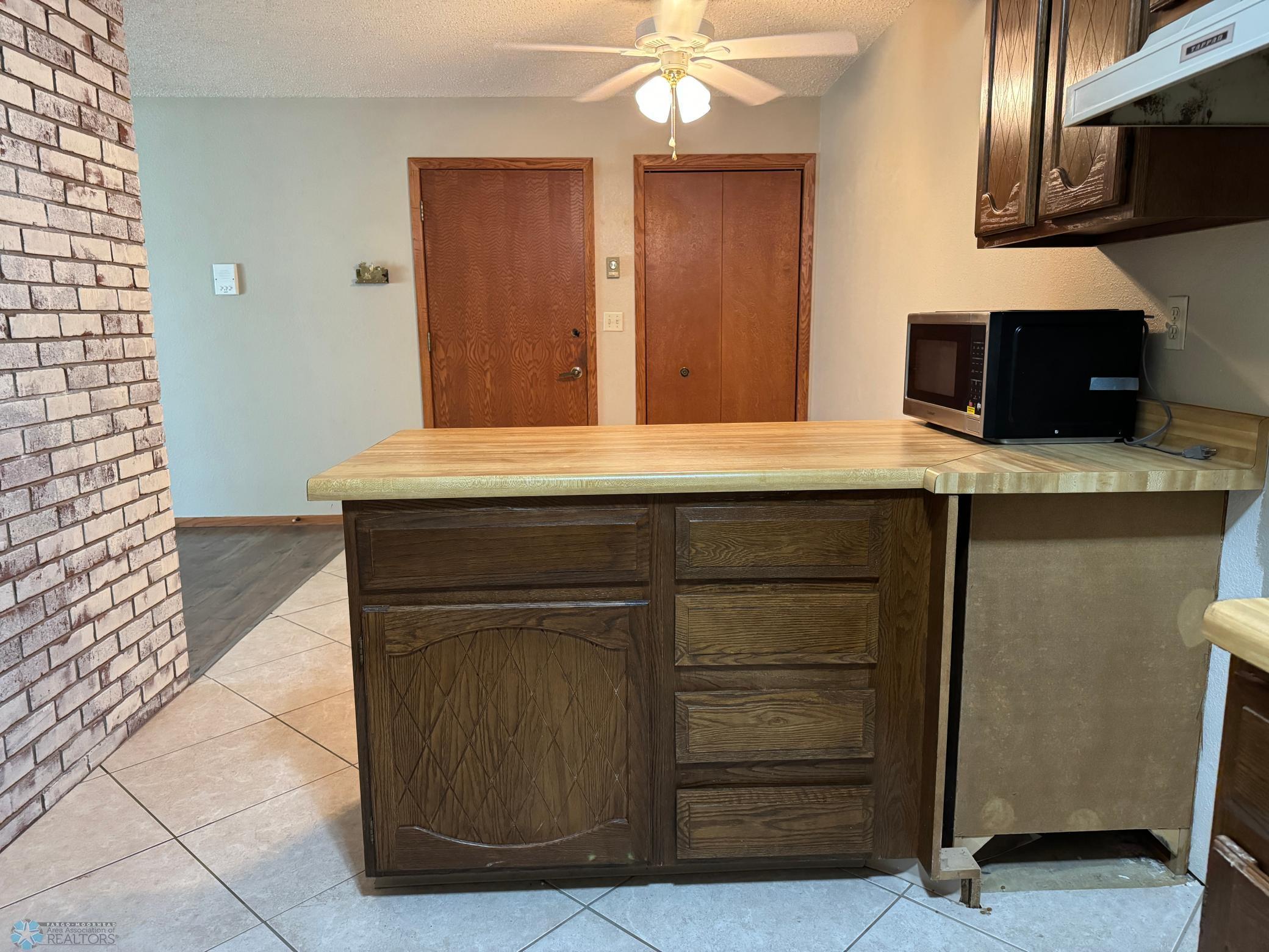 Fargo, North Dakota 58103, United States, 2 Bedrooms Bedrooms, ,1 BathroomBathrooms,Residential,Active,55106