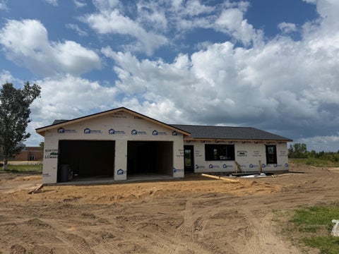 Homes For Sale - 617 Lake Avenue<br/> Beltrami County, Bemidji, MN 56601