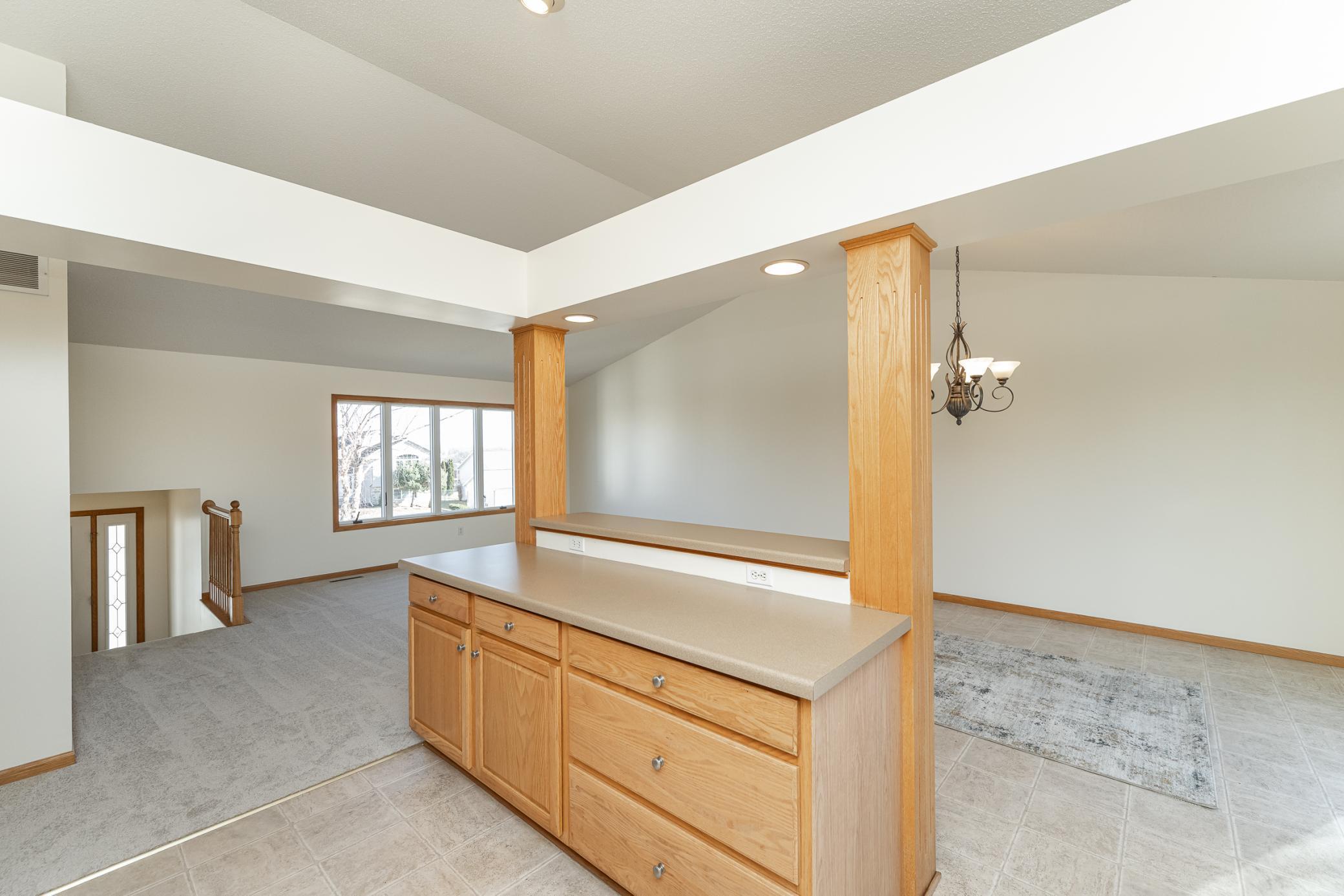 4512 Manor Park Drive, Rochester, Minnesota image 10