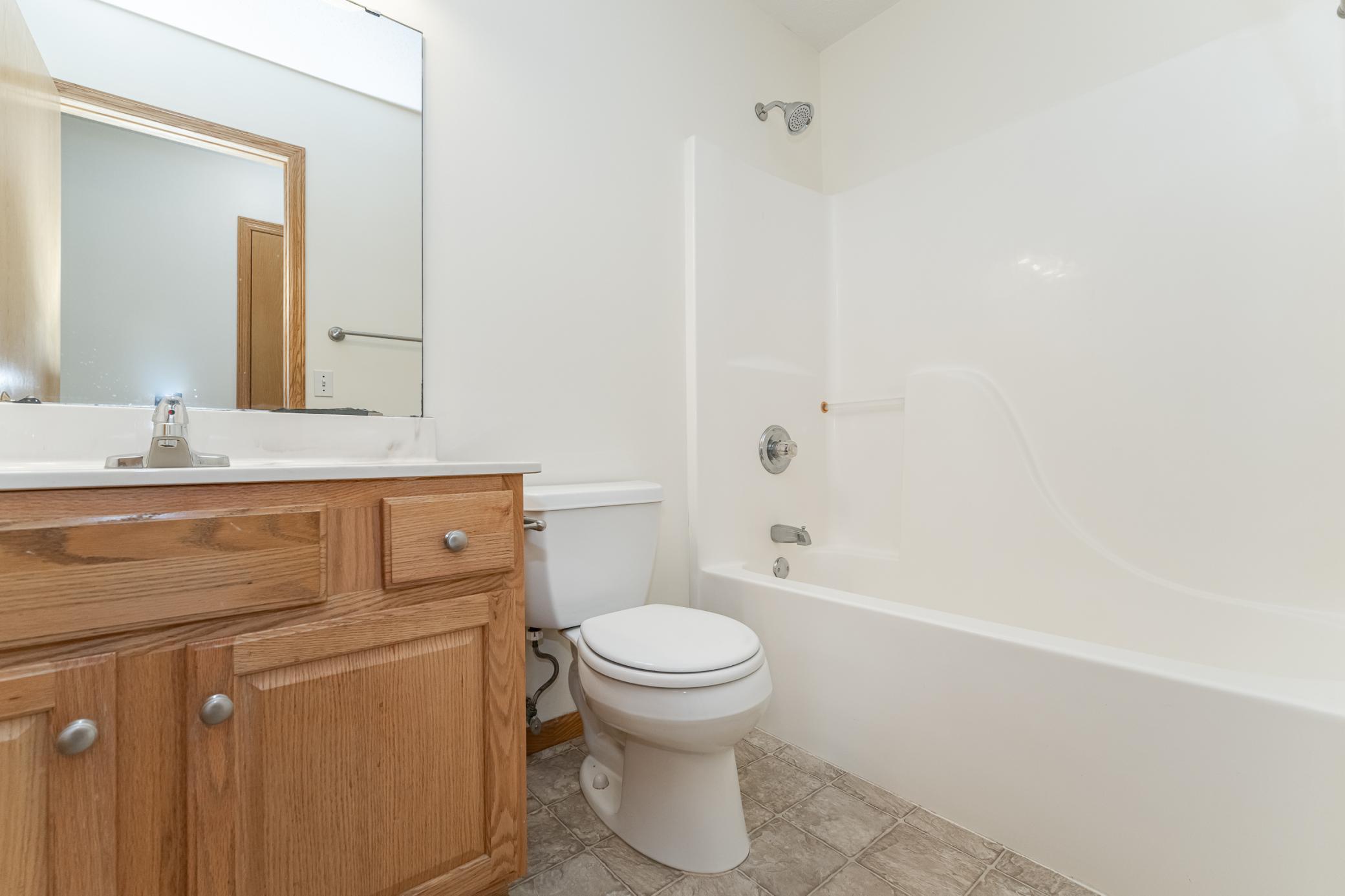4512 Manor Park Drive, Rochester, Minnesota image 11
