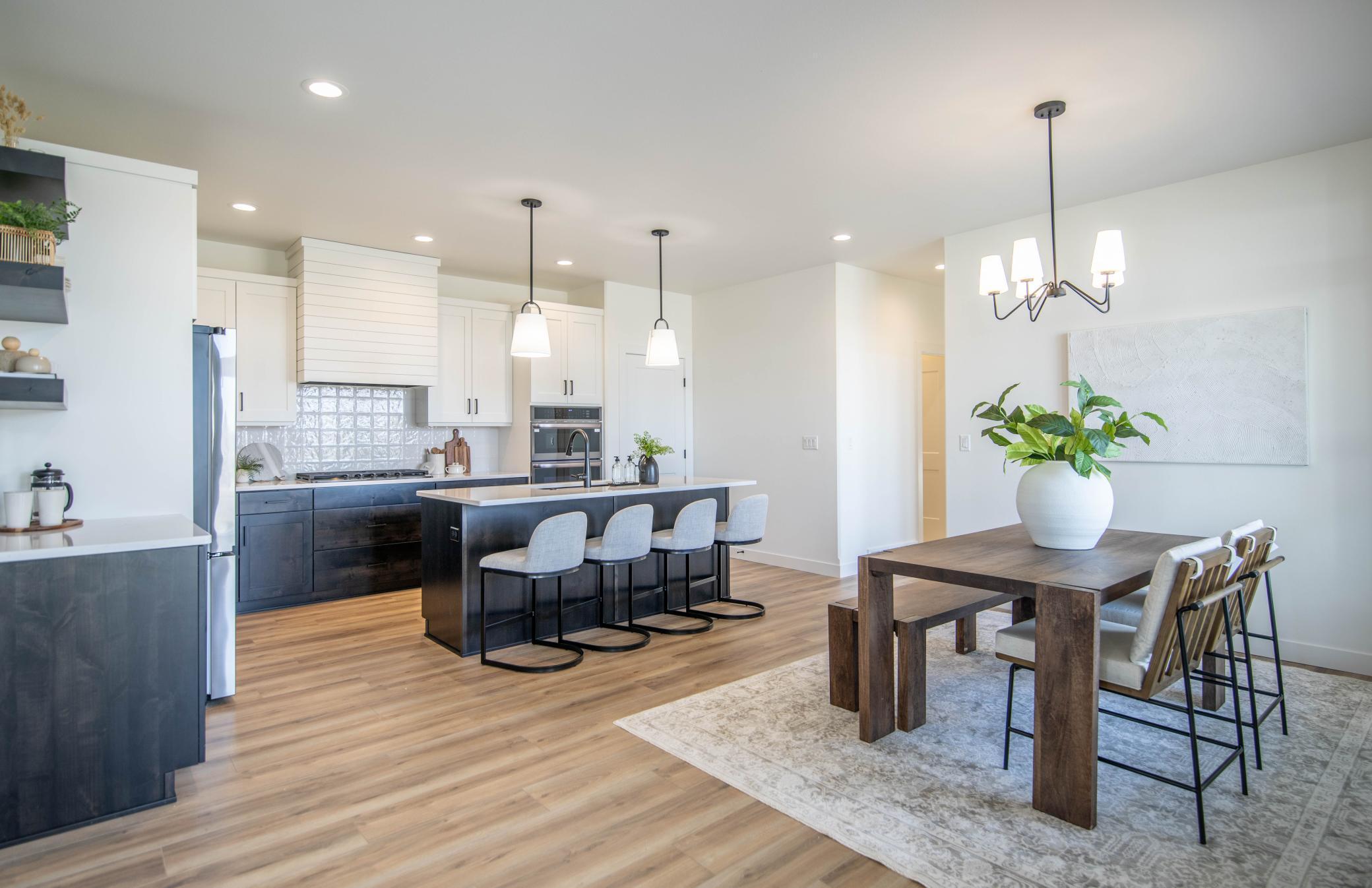 Horace, North Dakota 58047, United States, 2 Bedrooms Bedrooms, ,2 BathroomsBathrooms,Residential,Active,251691