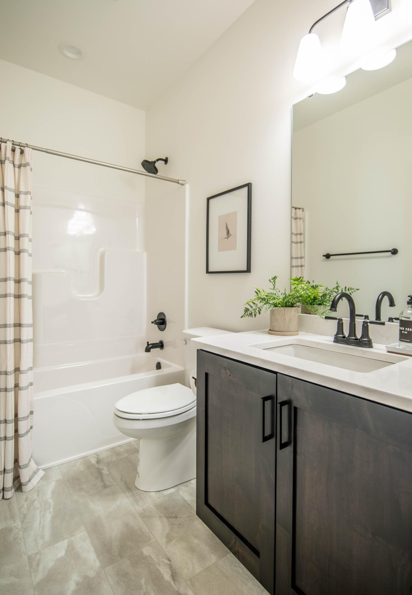 Horace, North Dakota 58047, United States, 2 Bedrooms Bedrooms, ,2 BathroomsBathrooms,Residential,Active,251691