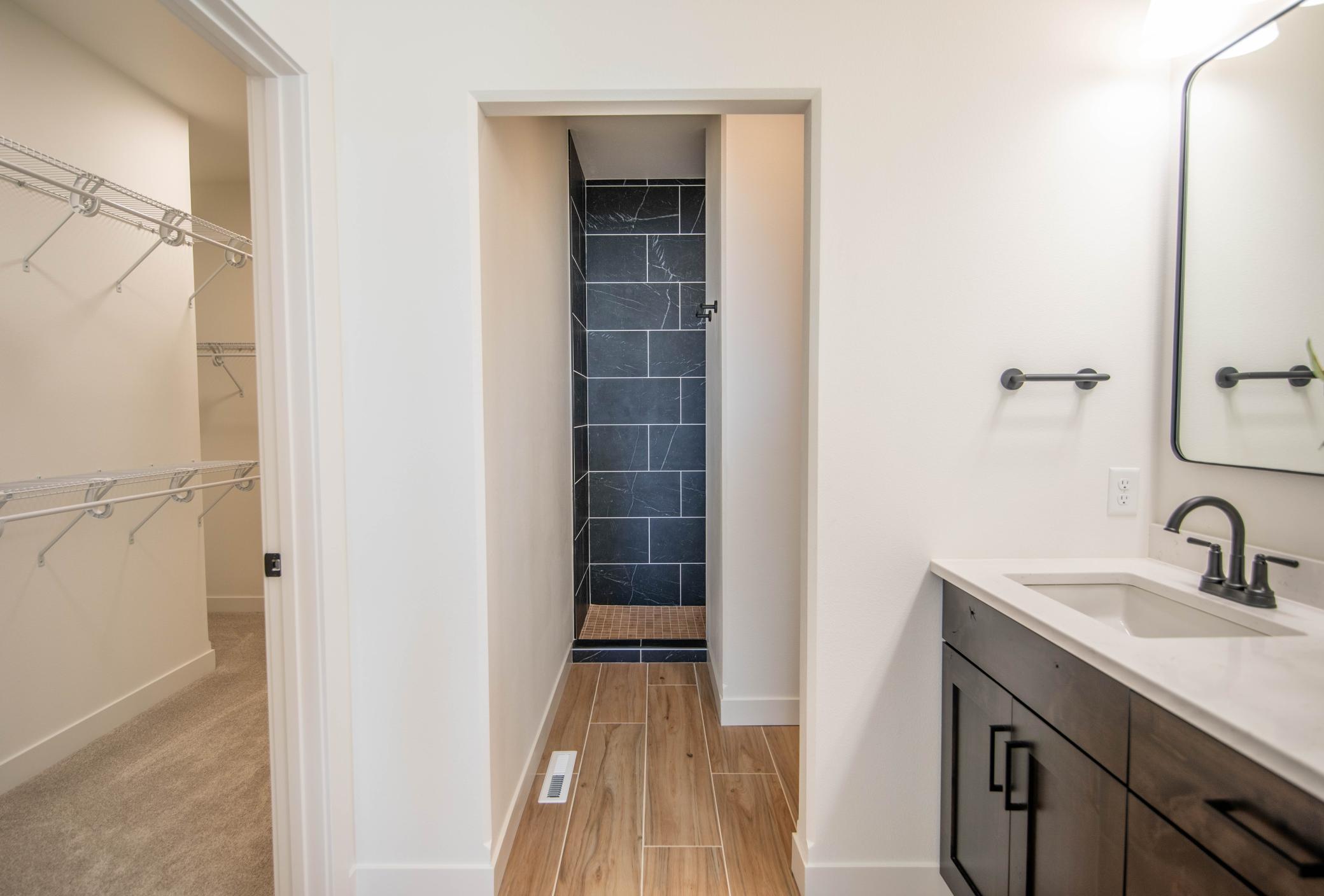 Horace, North Dakota 58047, United States, 2 Bedrooms Bedrooms, ,2 BathroomsBathrooms,Residential,Active,251691