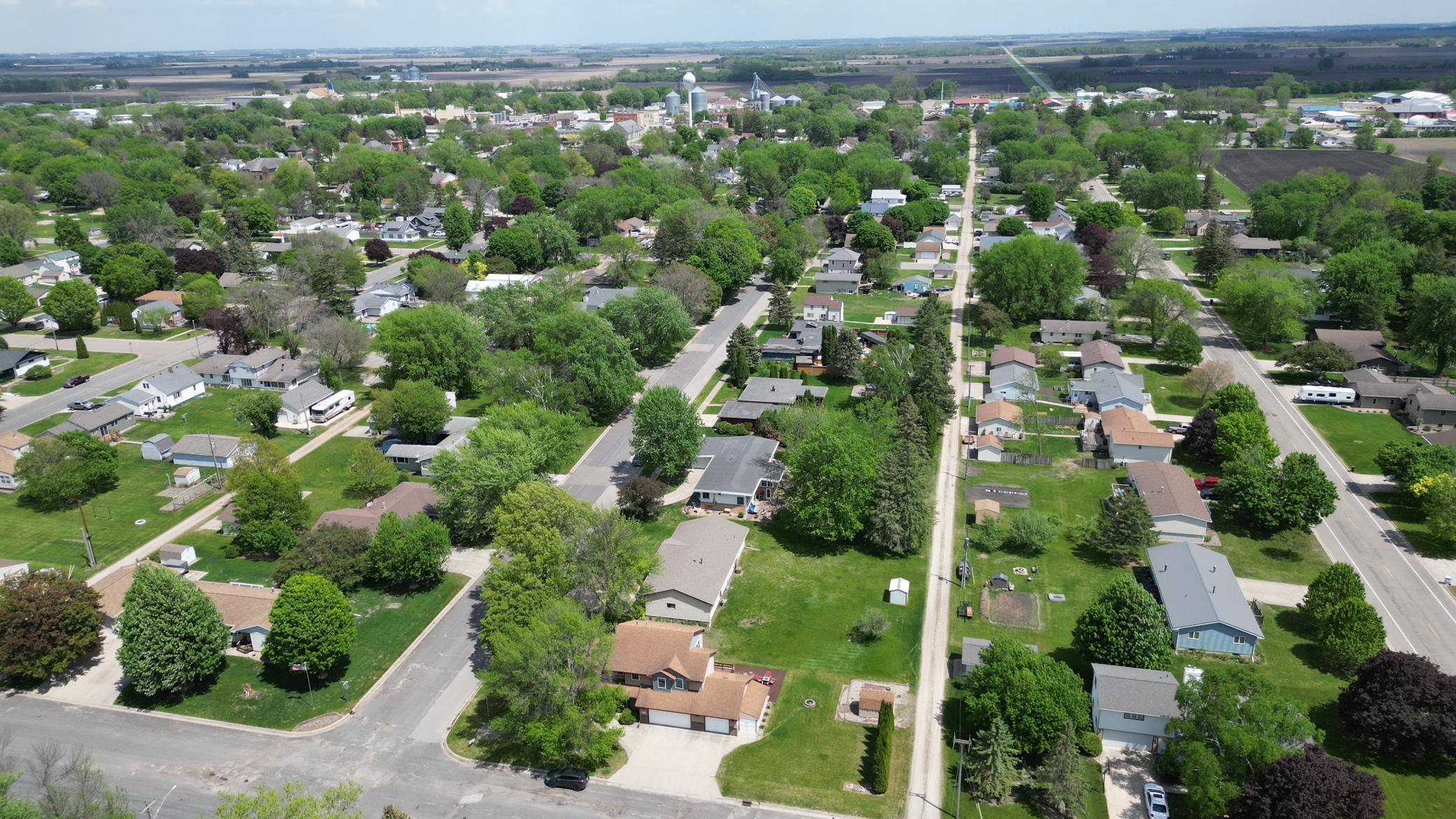 321 Memorial Drive, Blooming Prairie, Minnesota image 35