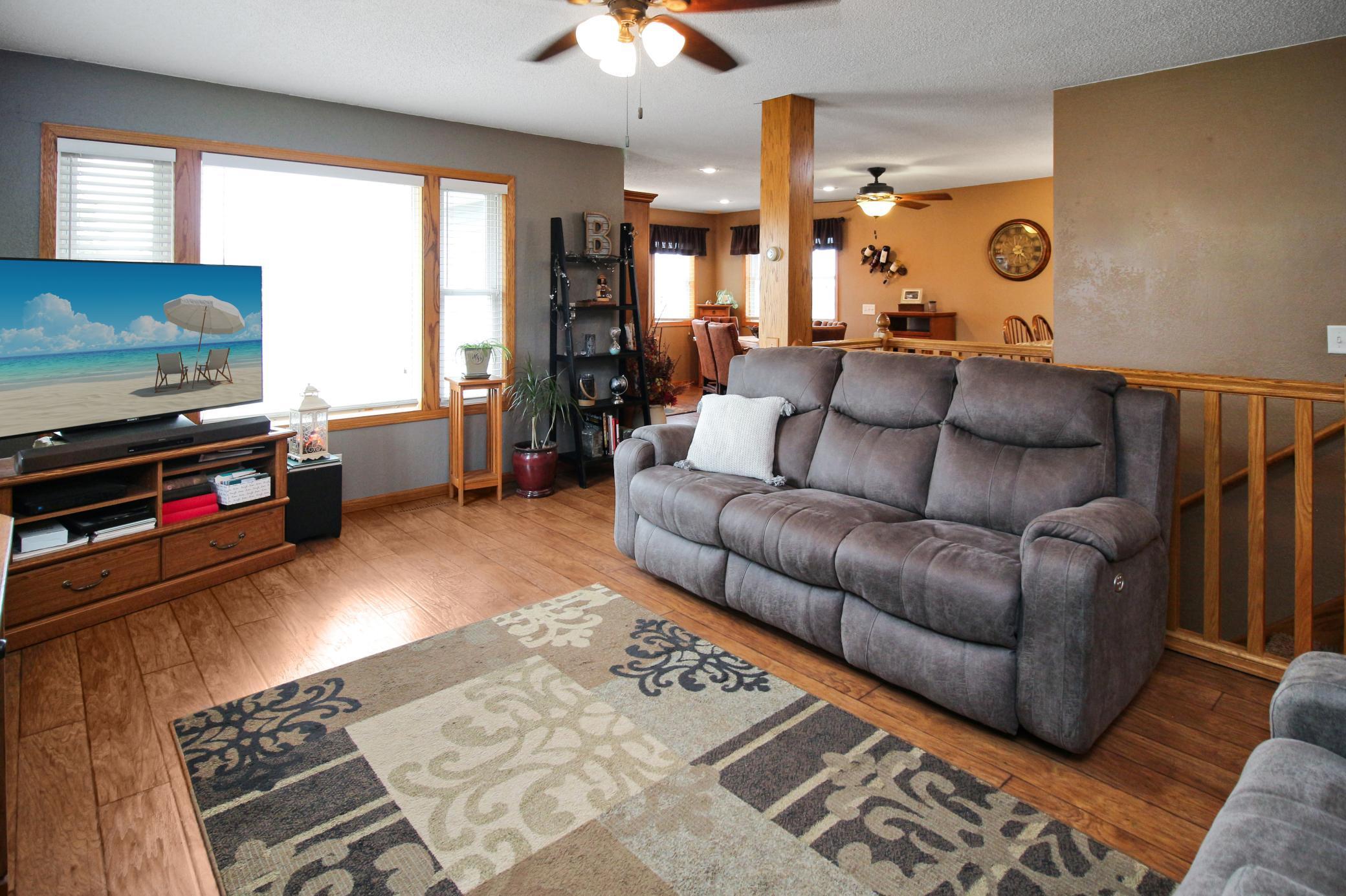 69 5th Street, Richmond, Minnesota image 6