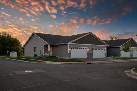 Homes For Sale - 515 Marsh Path<br/> Young America, MN 55397