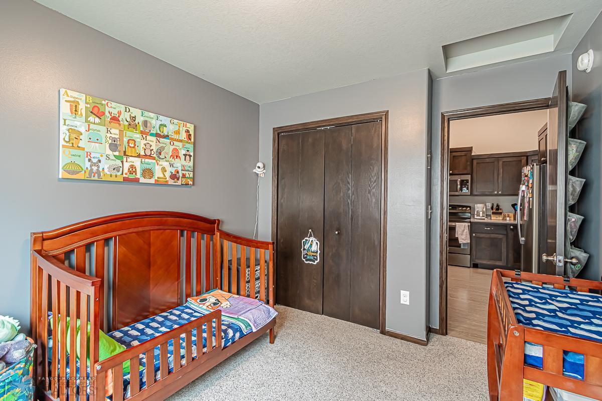 Moorhead, Minnesota 56560, United States, 4 Bedrooms Bedrooms, ,2 BathroomsBathrooms,Residential,Pending,55130