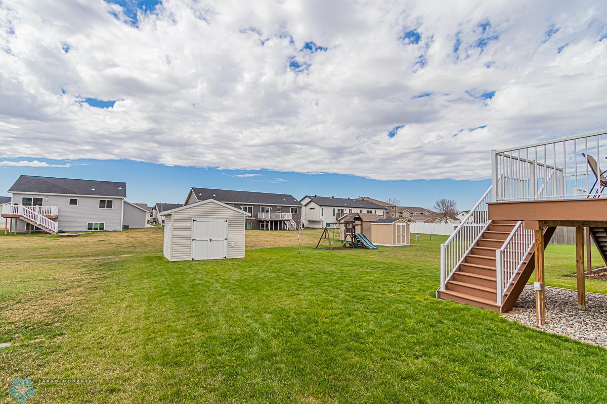 Moorhead, Minnesota 56560, United States, 4 Bedrooms Bedrooms, ,2 BathroomsBathrooms,Residential,Pending,55130