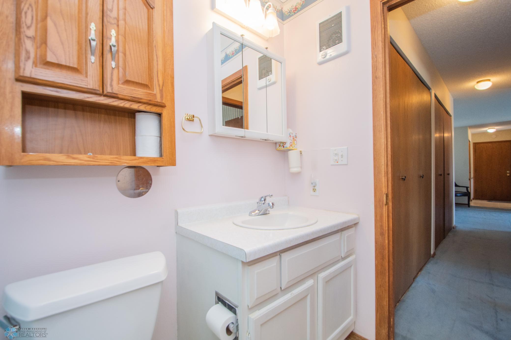 3406 2nd Street #C20, Fargo, North Dakota image 21