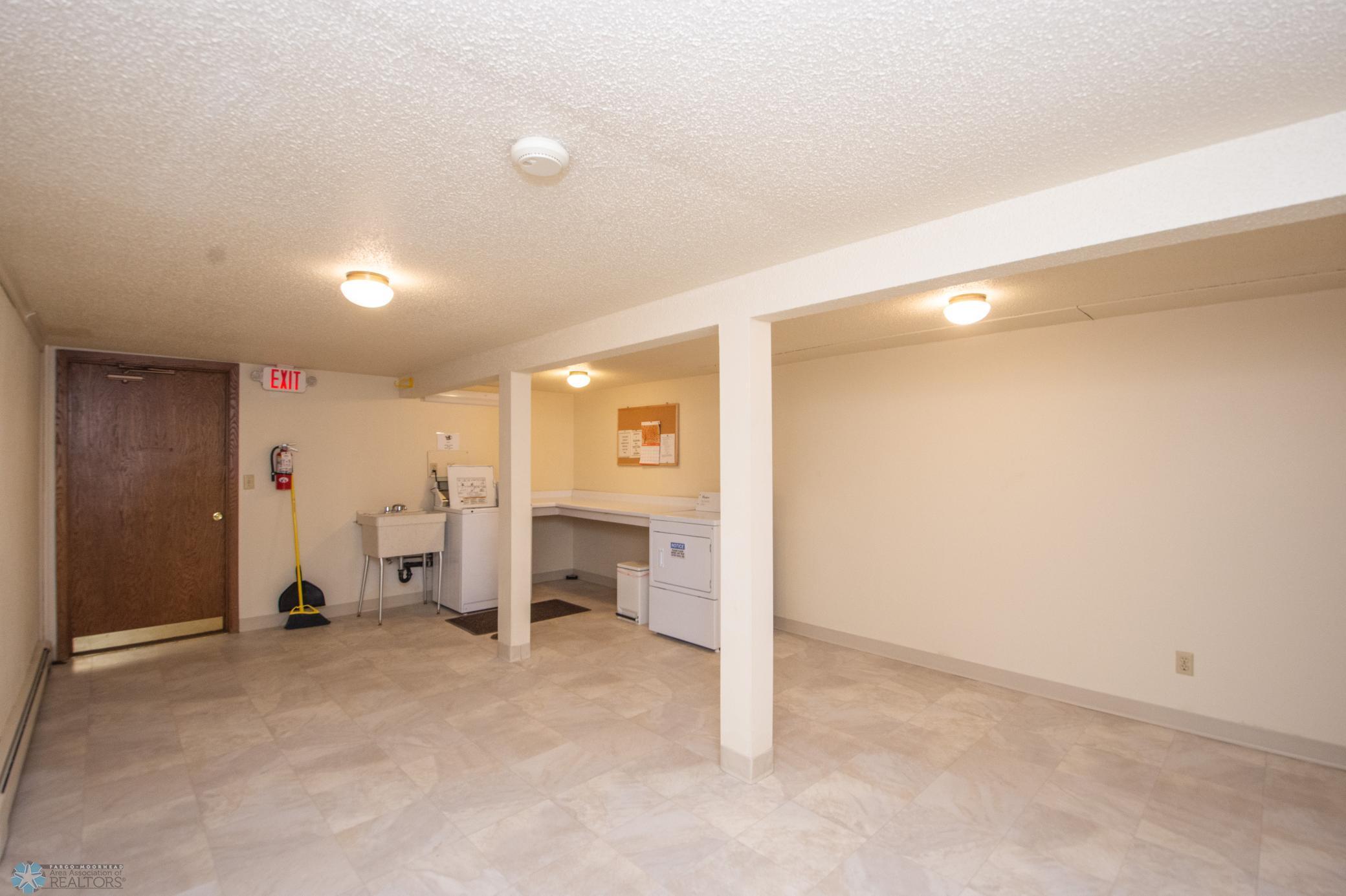 3406 2nd Street #C20, Fargo, North Dakota image 24